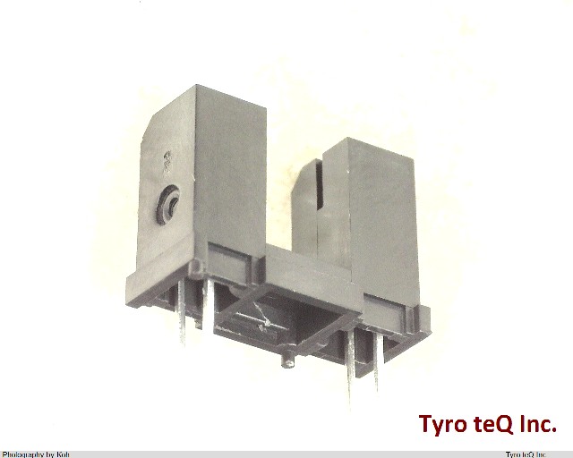 TLP832(F)