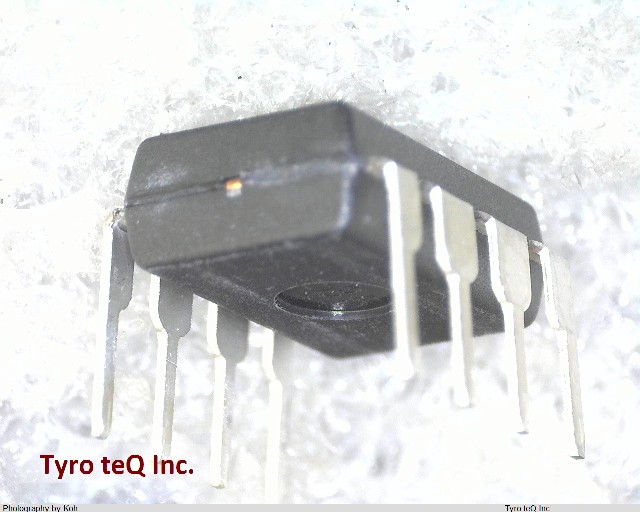 UPC1701C