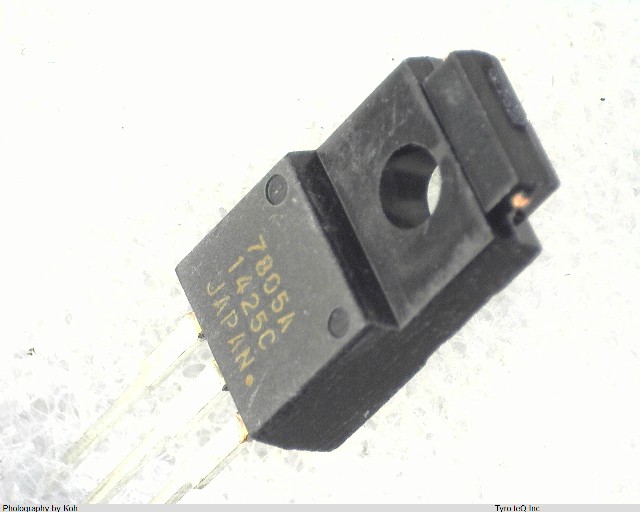 UPC7805AHF-AZ