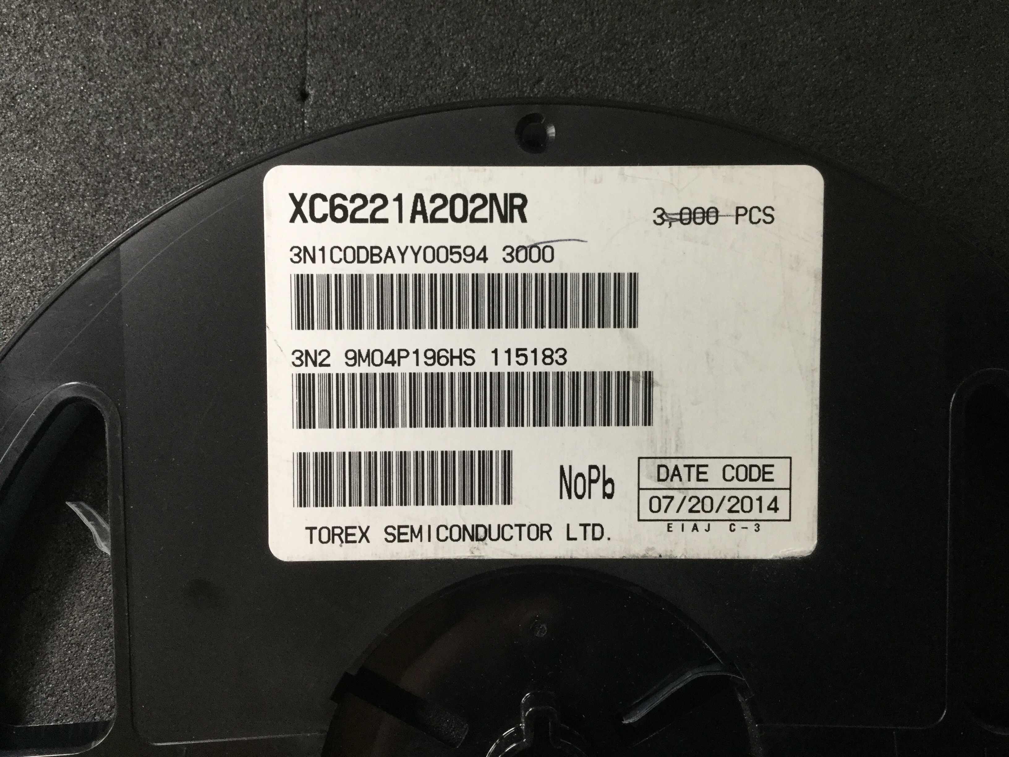 XC6221A202NR