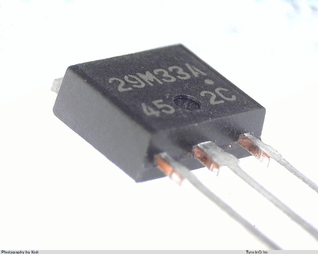 UPC29M33AHB-AZ