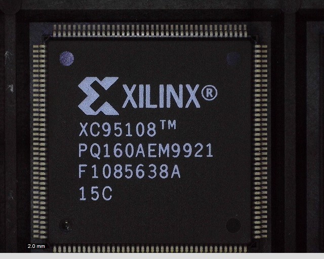 XC95108-15PQ160C.
