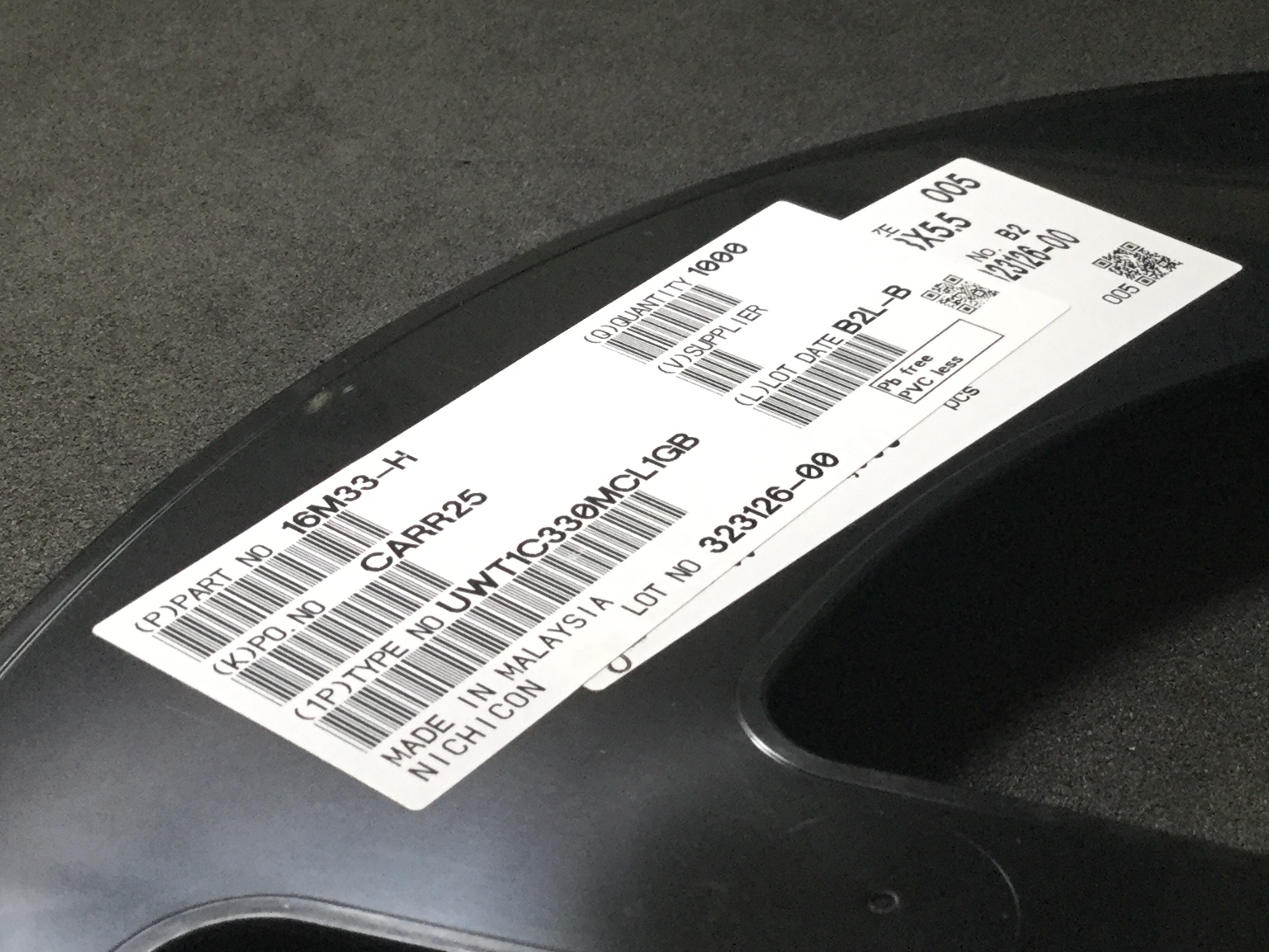 UWT1C330MCL1GB