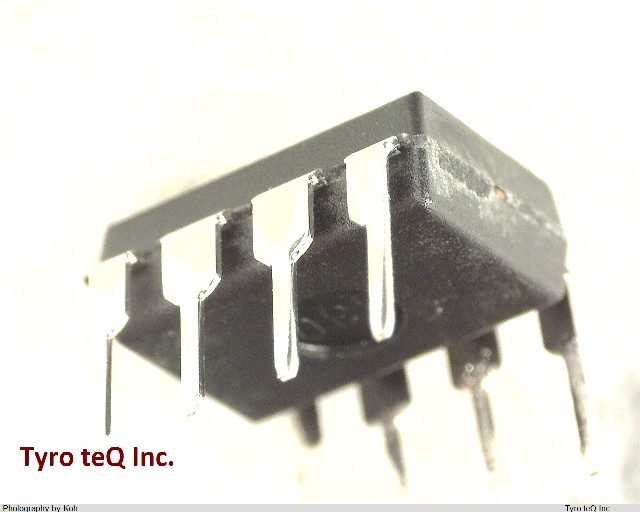UPC271C