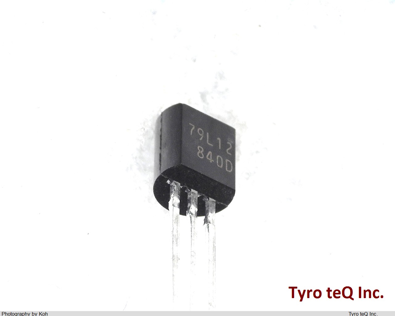 UPC79L12J-A