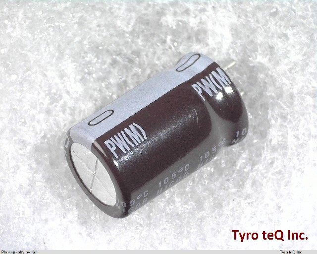 UPW1E102MHD1CV