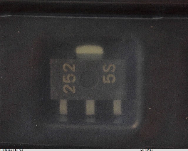 XC6216D332PR-G