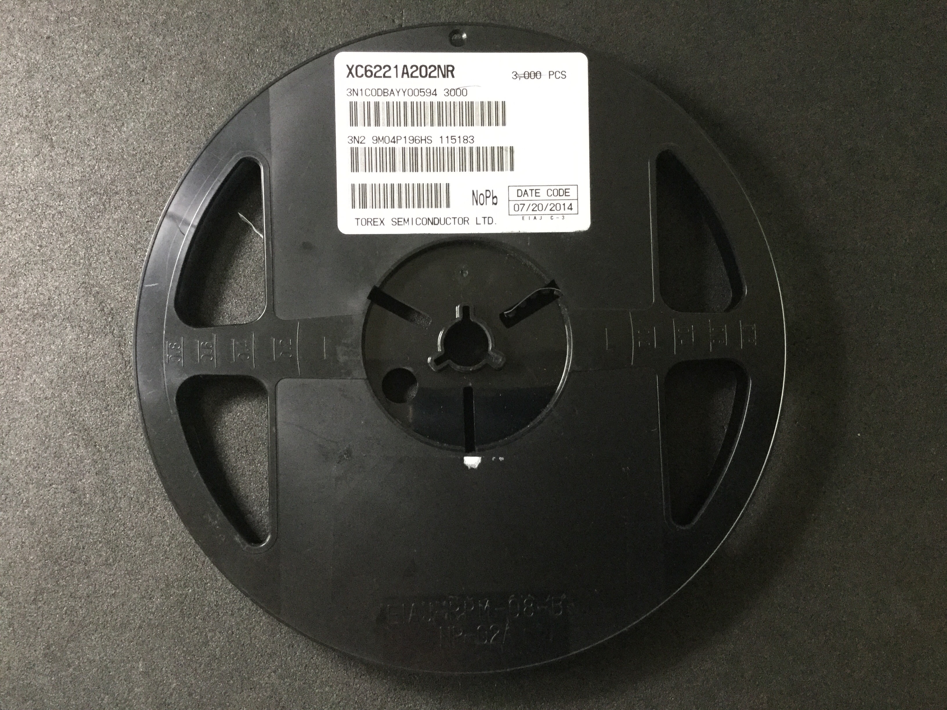 XC6221A202NR