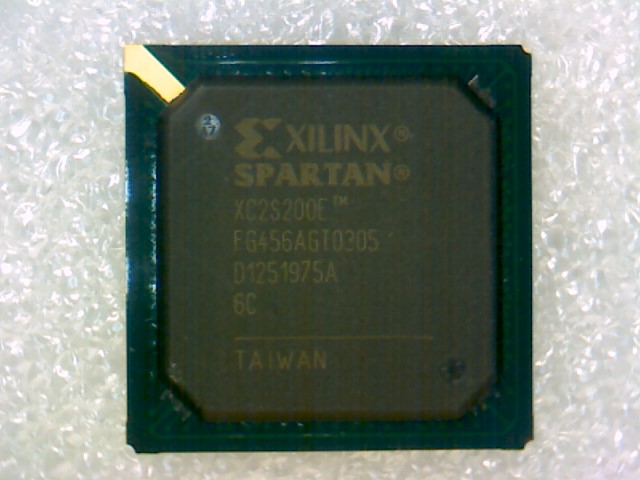 XC2S200E-6FG456C