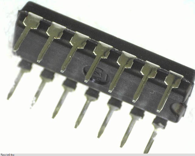 UPC272C