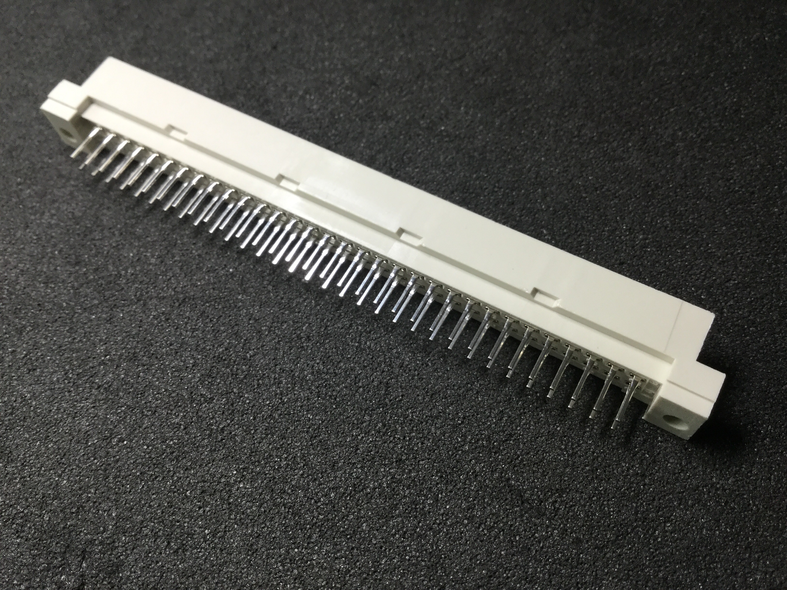 XC5E-6421
