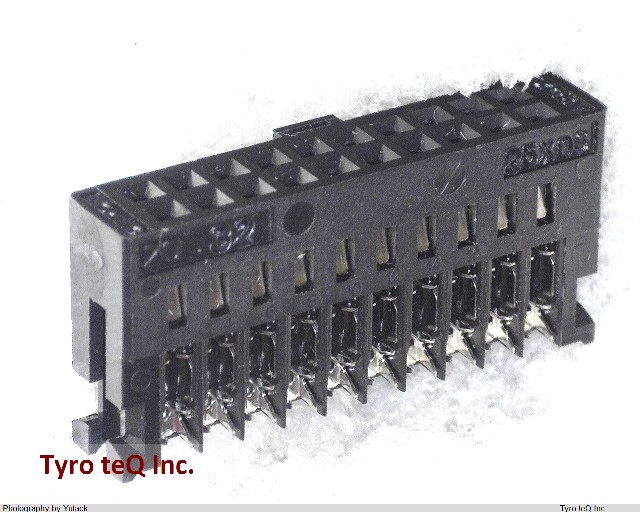 XG5M-2032-N