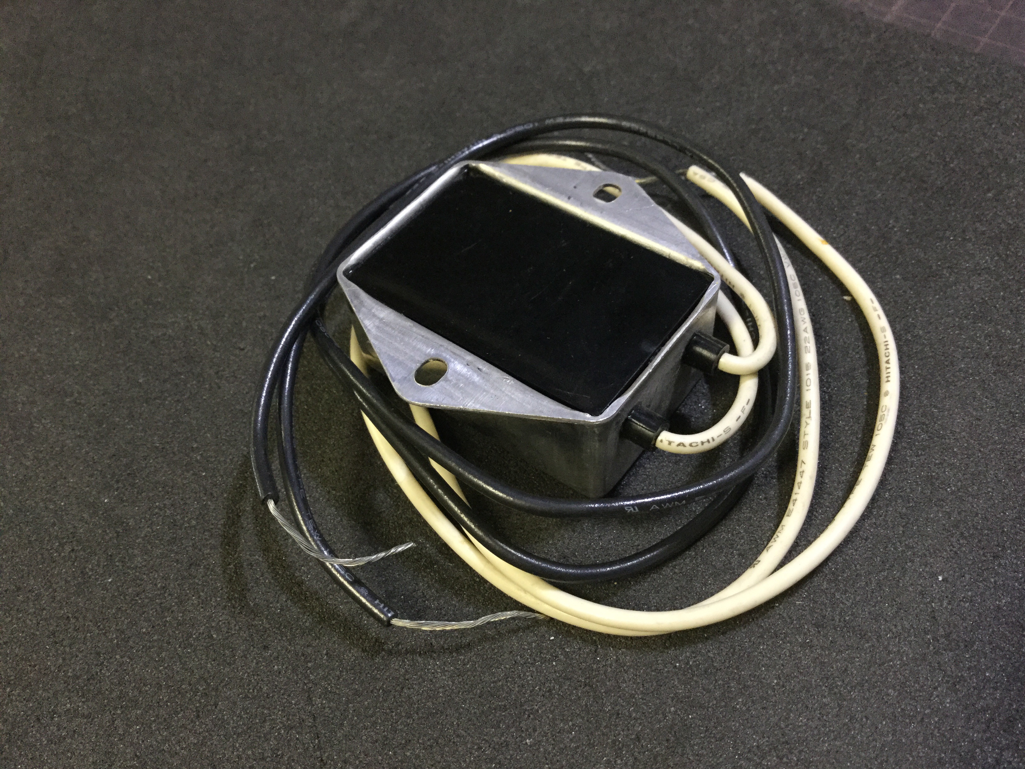 ZGB2201-01U