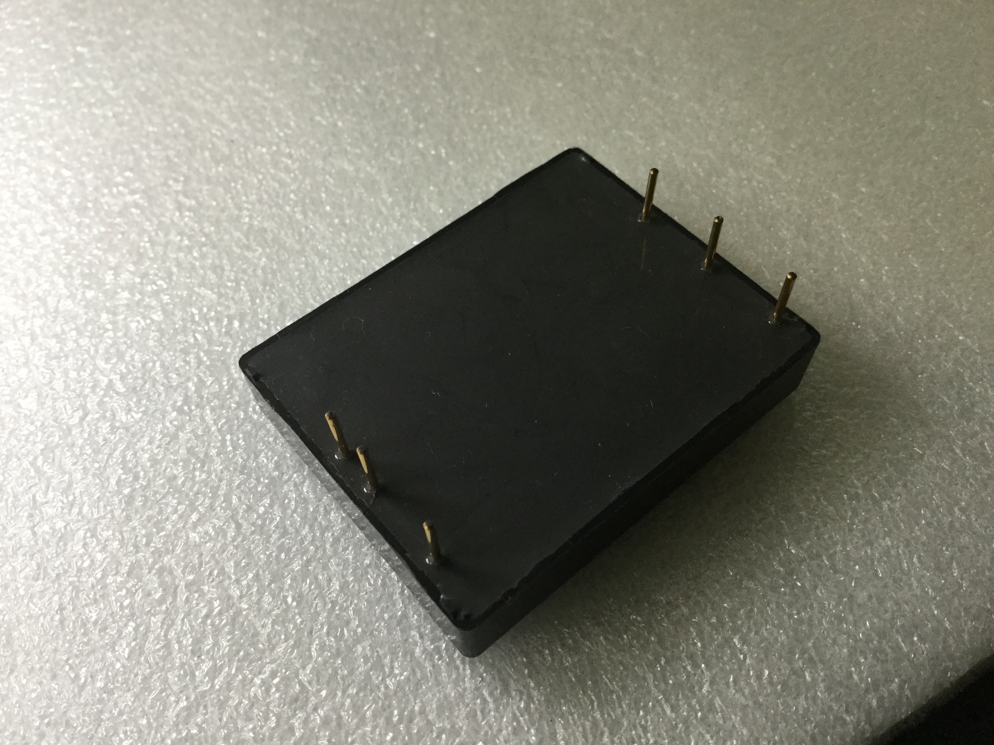 UHE-3.3/7500-Q48-C