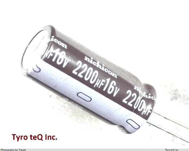 UPJ1C222MHD