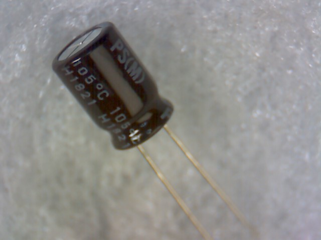 UPS1A471MPD