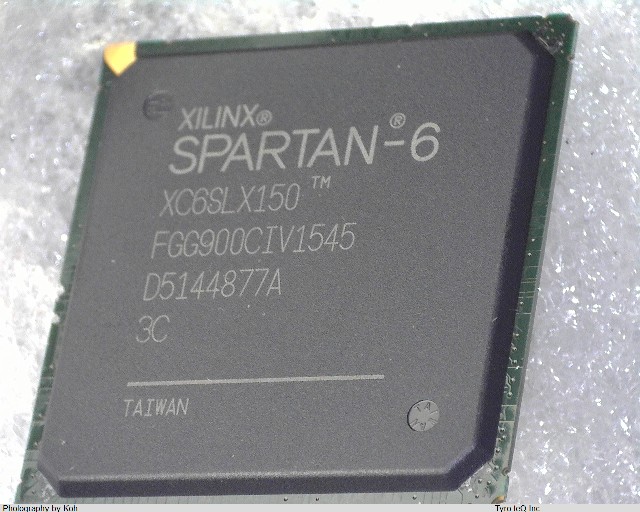 XC6SLX150-3FGG900C