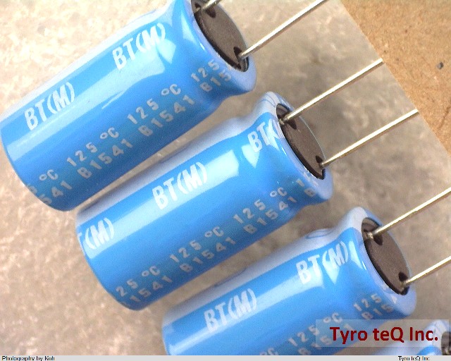 UBT1E471MPD1TD