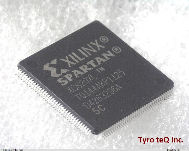 XCS20XL-5TQ144C