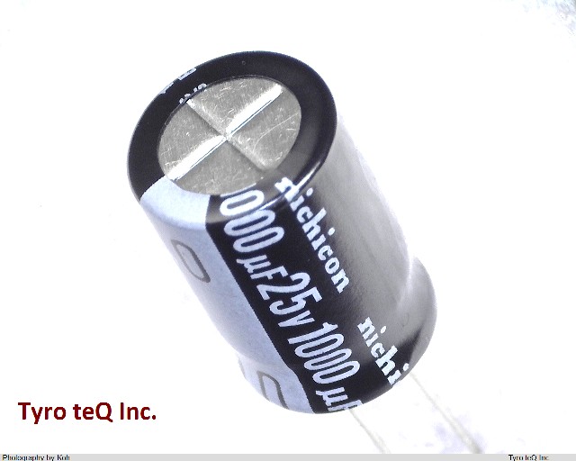 UHE1E102MHD6