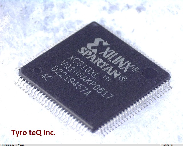 XCS10XL-4VQ100C