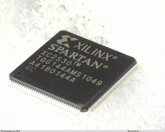XC2S30-6TQG144C