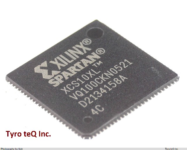 XCS10XL-4VQ100C