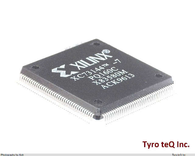 XC73144-7PQ160C
