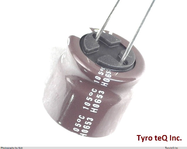 UPJ1C102MHD