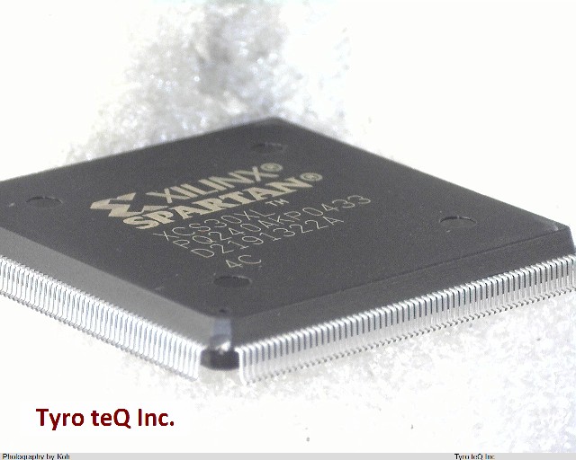 XC30XL-4PQ240C