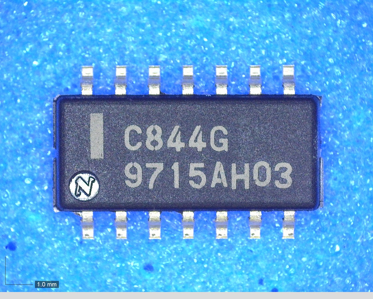 UPC844G2