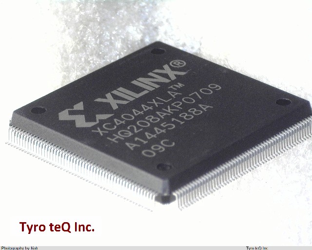 XC4044XLA-09HQ208C