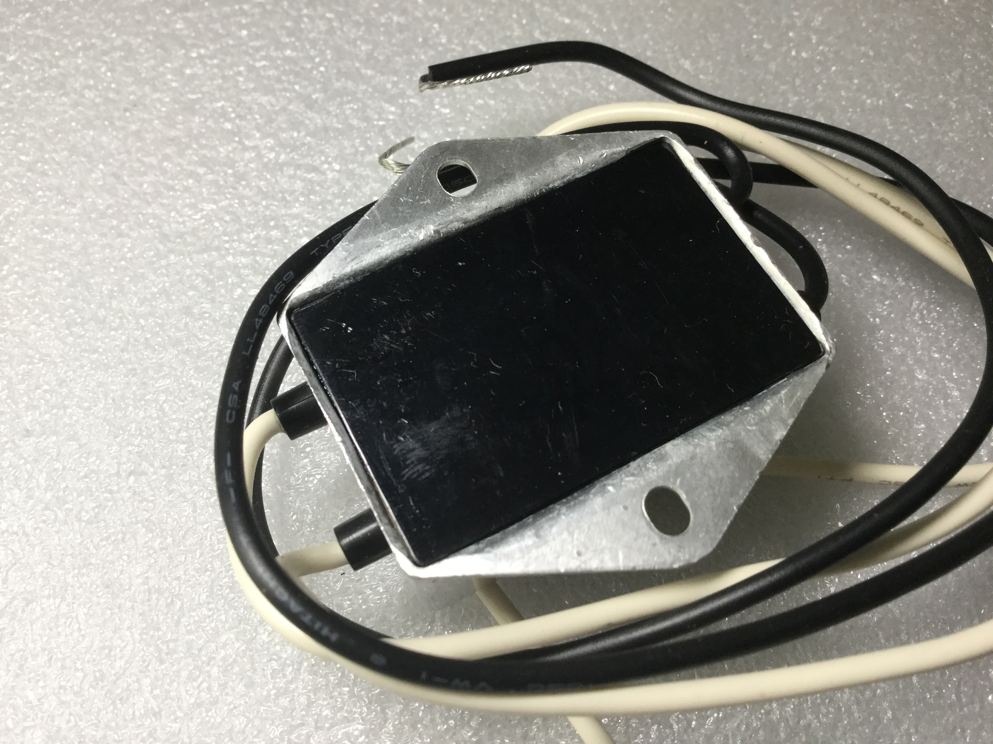 ZGB2203-01U