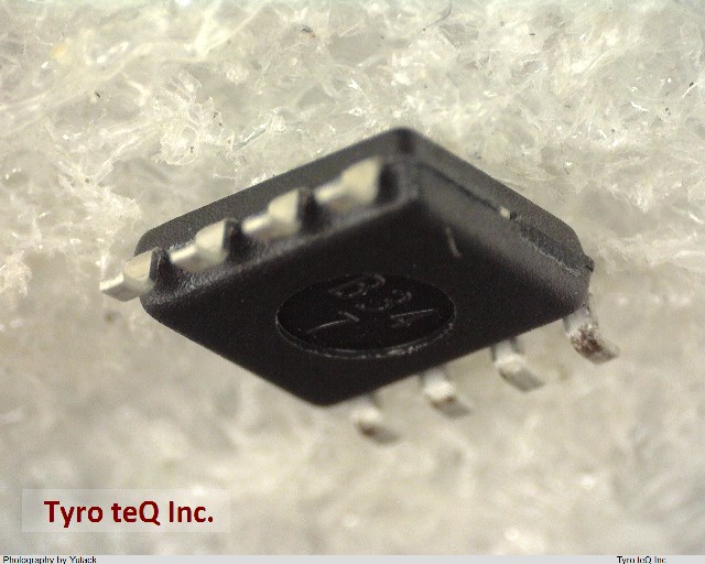 UPC4742G2