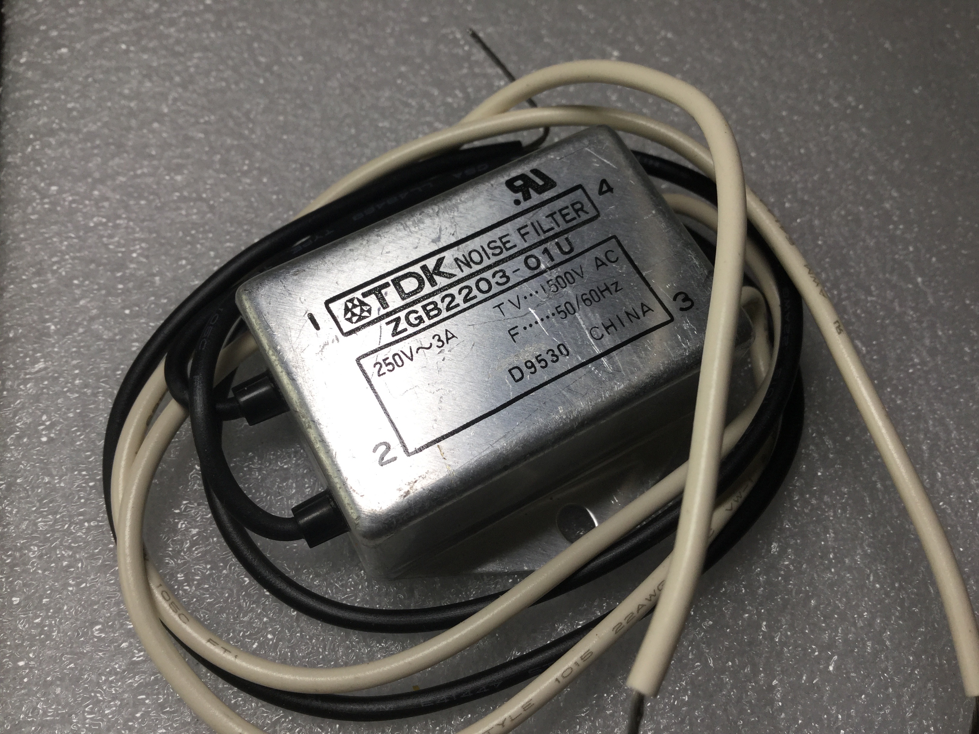 ZGB2203-01U