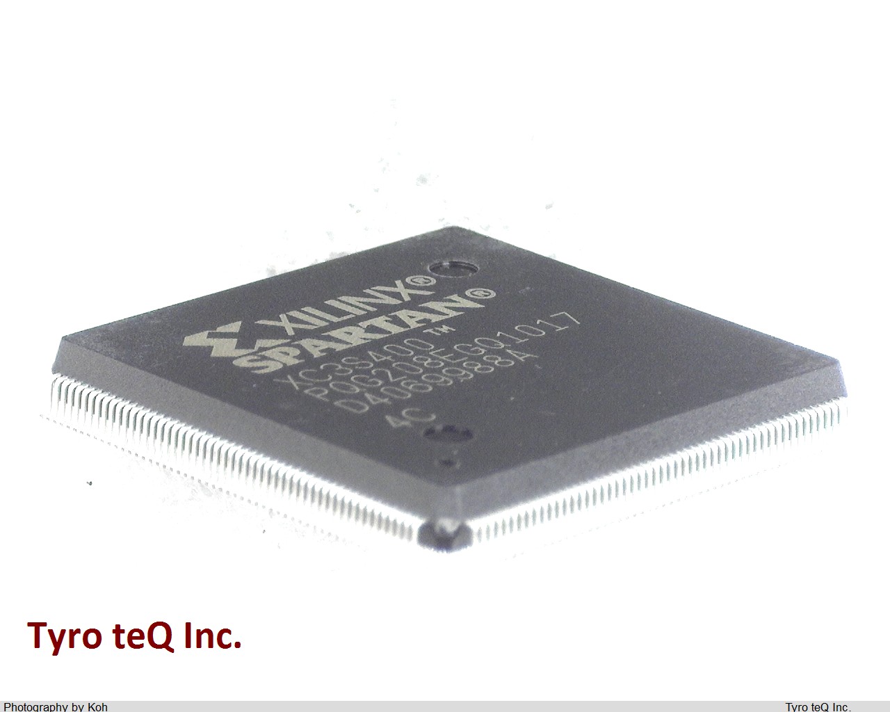 XC3S400-4PQG208C0974
