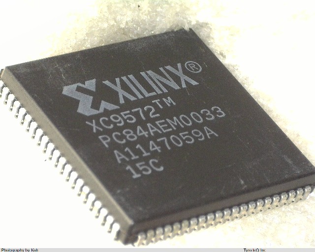 XC9572-15PC84C