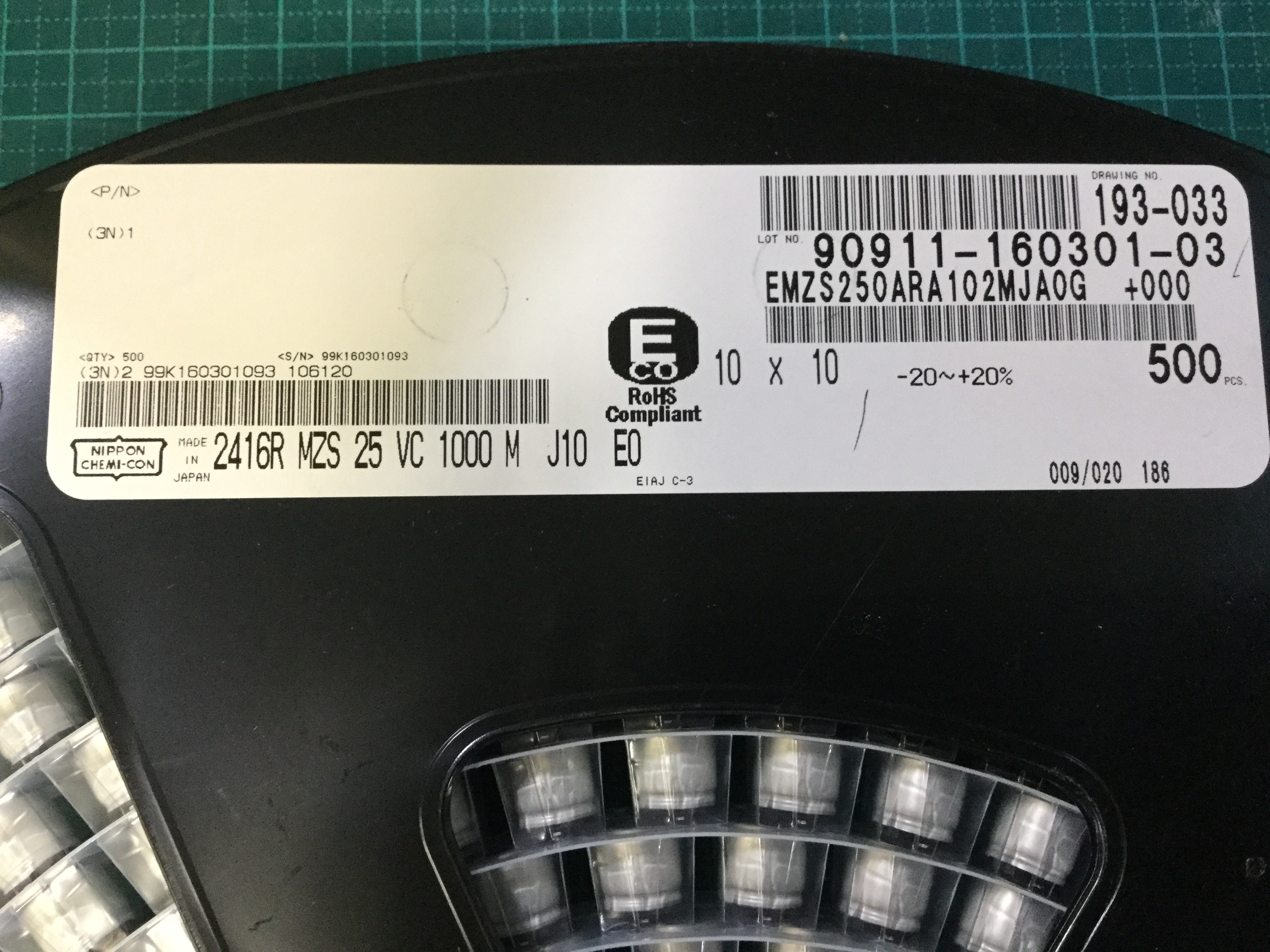 EMZS250ARA102MJA0G