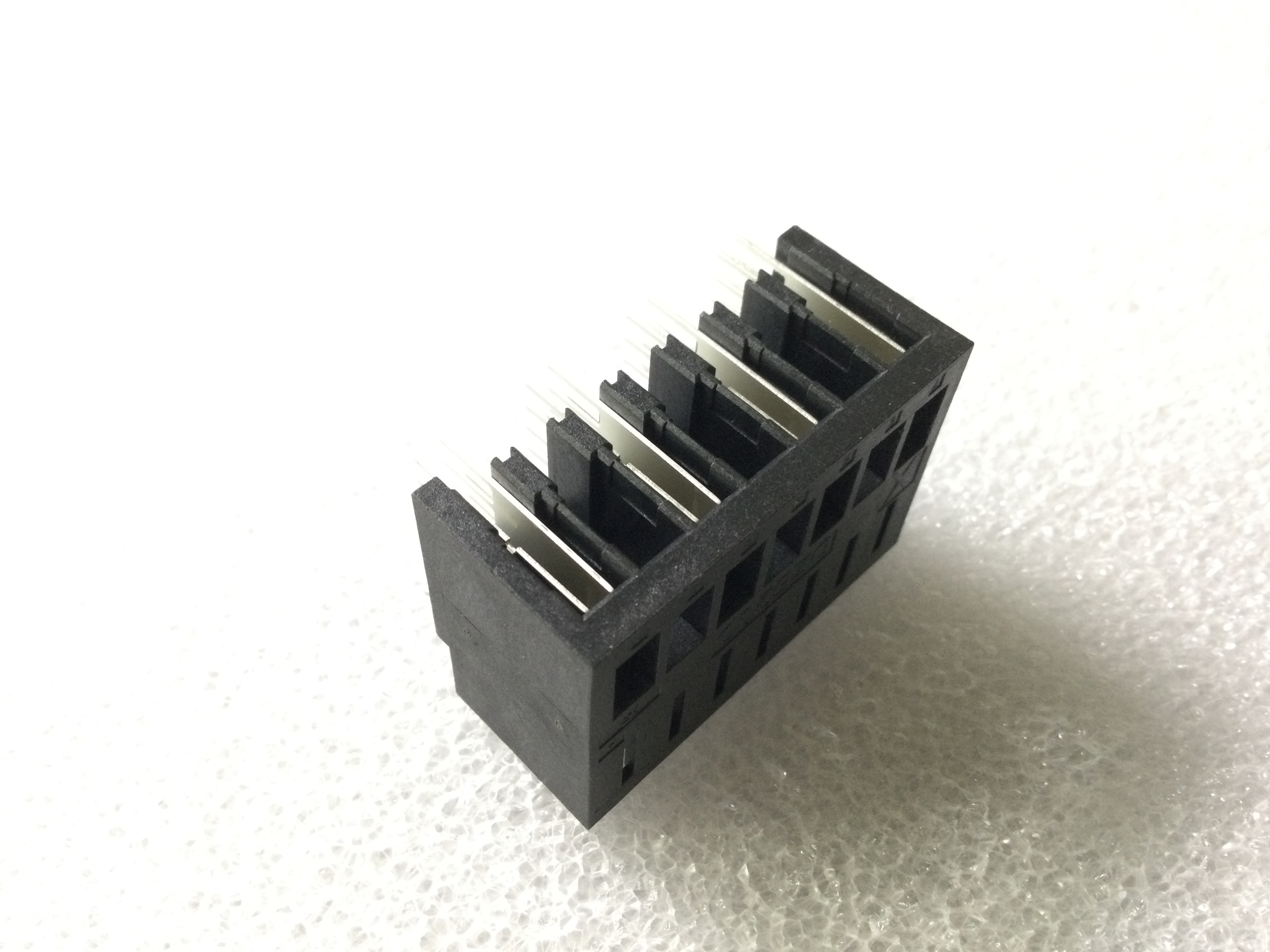 5-1747145-4
