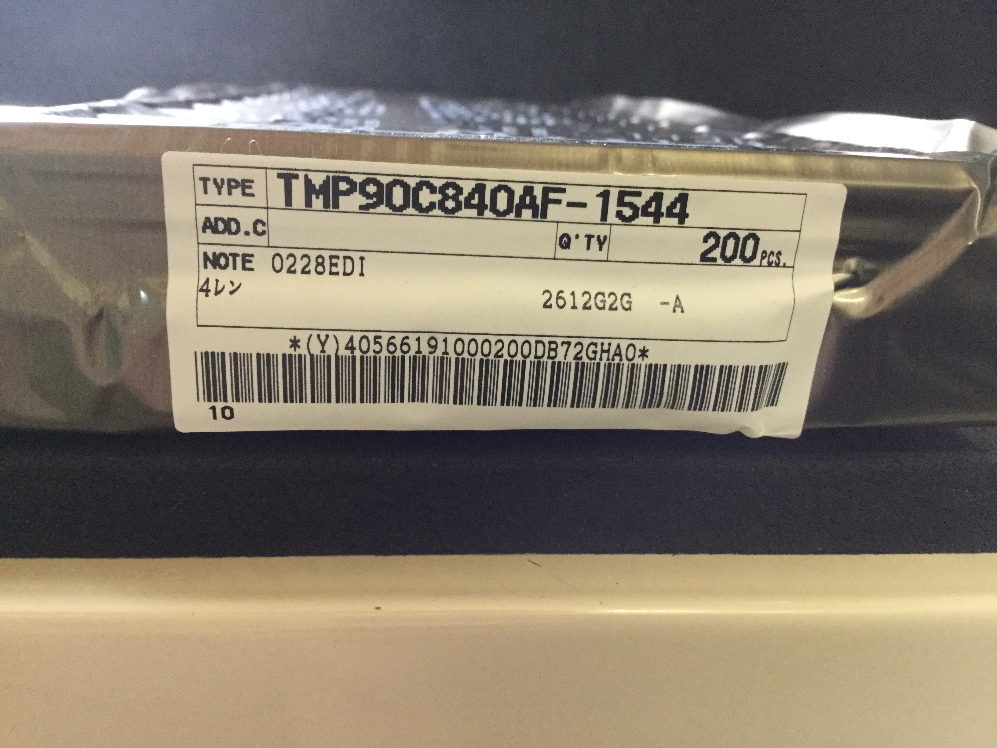 TMP90C840AF-1544