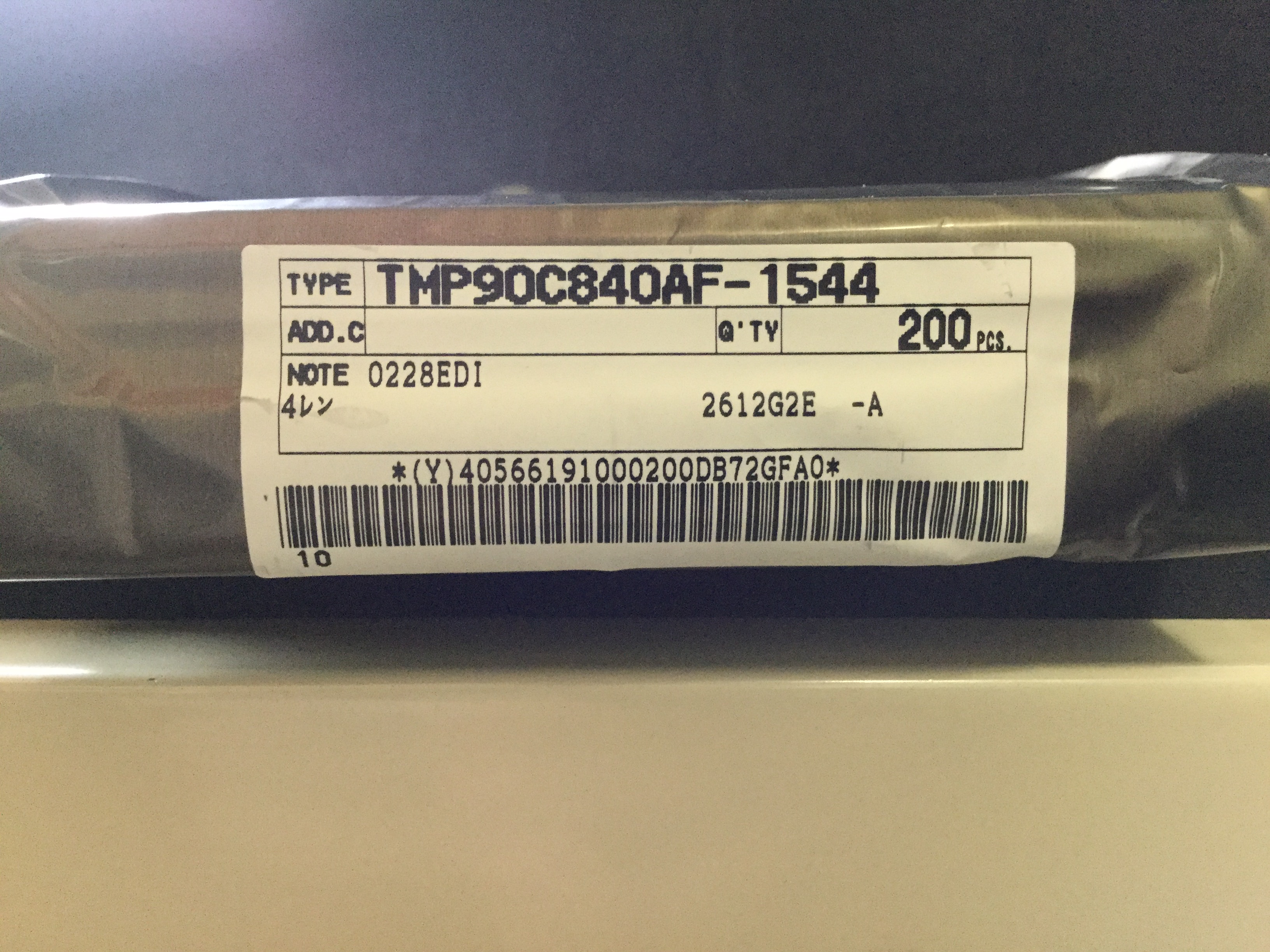 TMP90C840AF-1544
