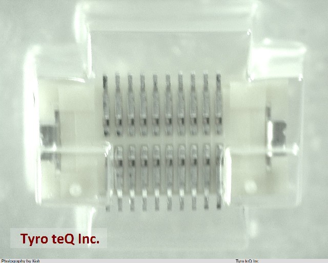 DF17(2.0)-20DP-0.5V(57)
