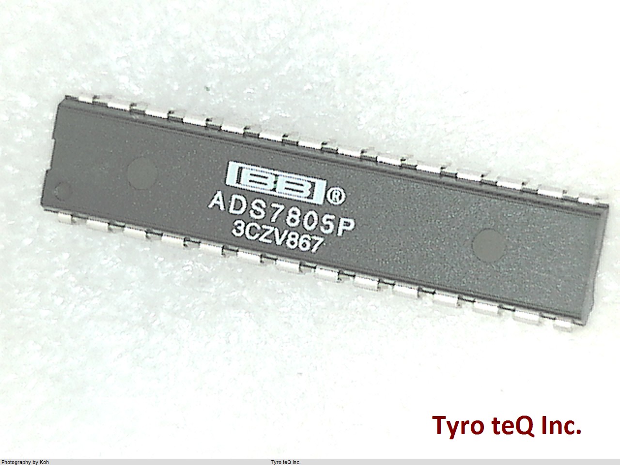 ADS7805P