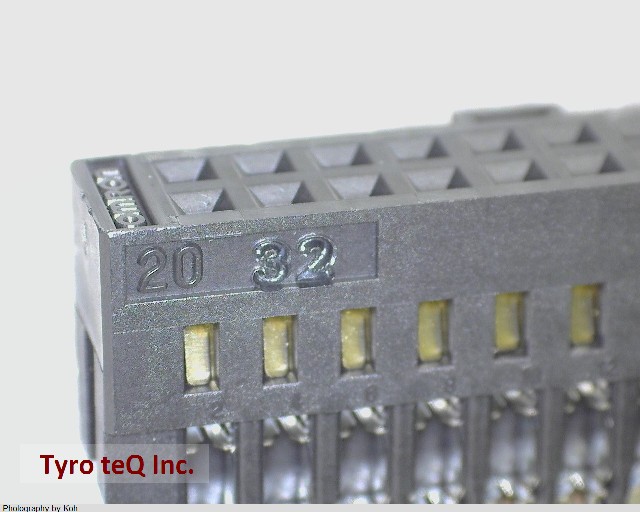 XG5M-2032