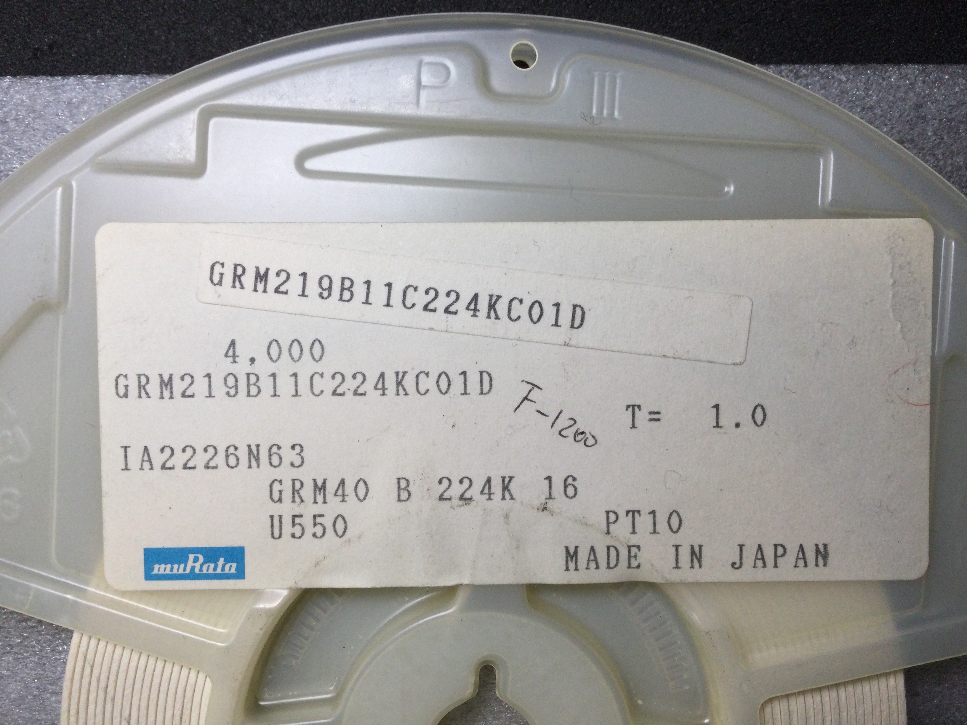 GRM219B11C224KC01D