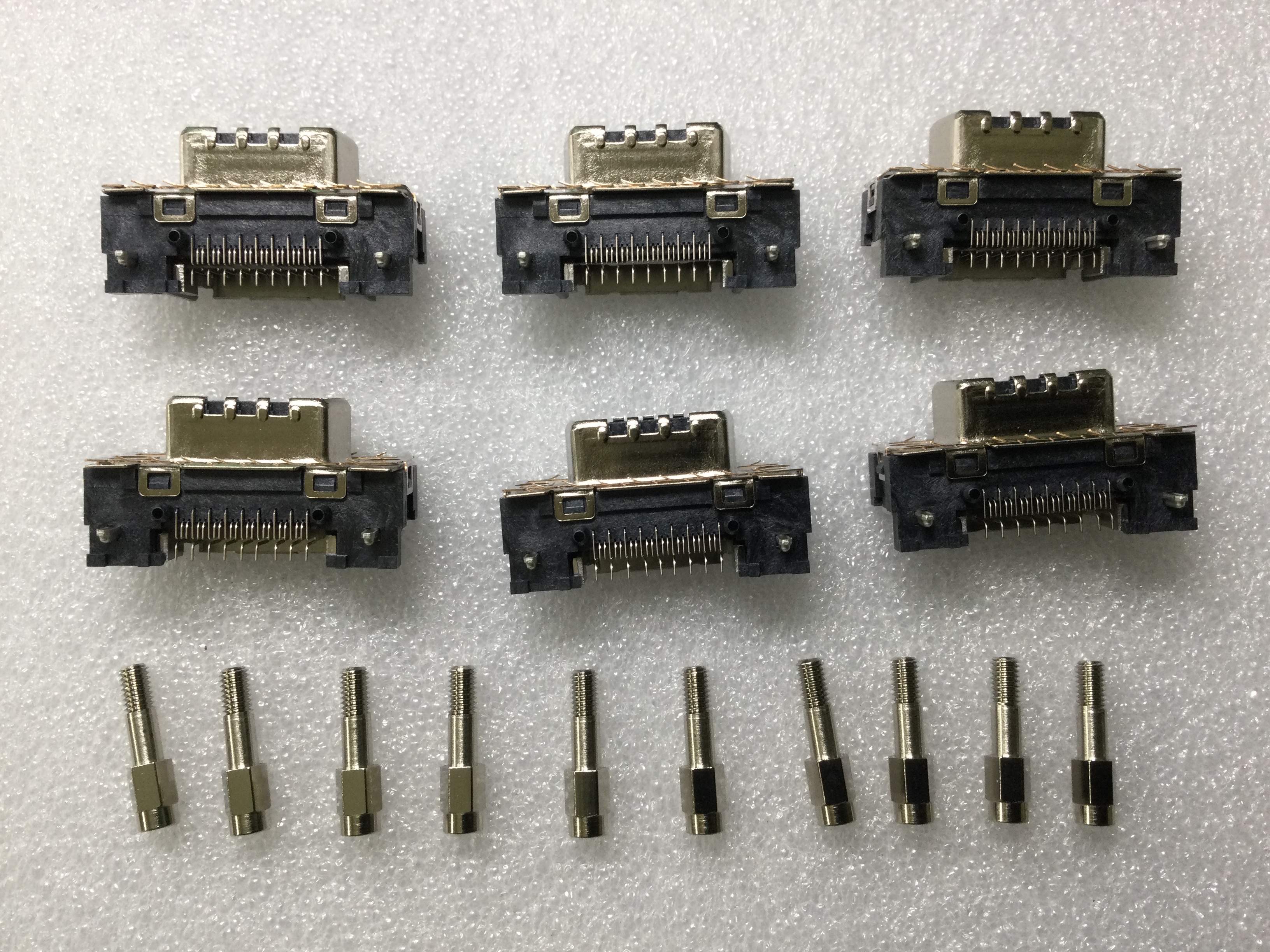 FCN-268D008-G/10-R