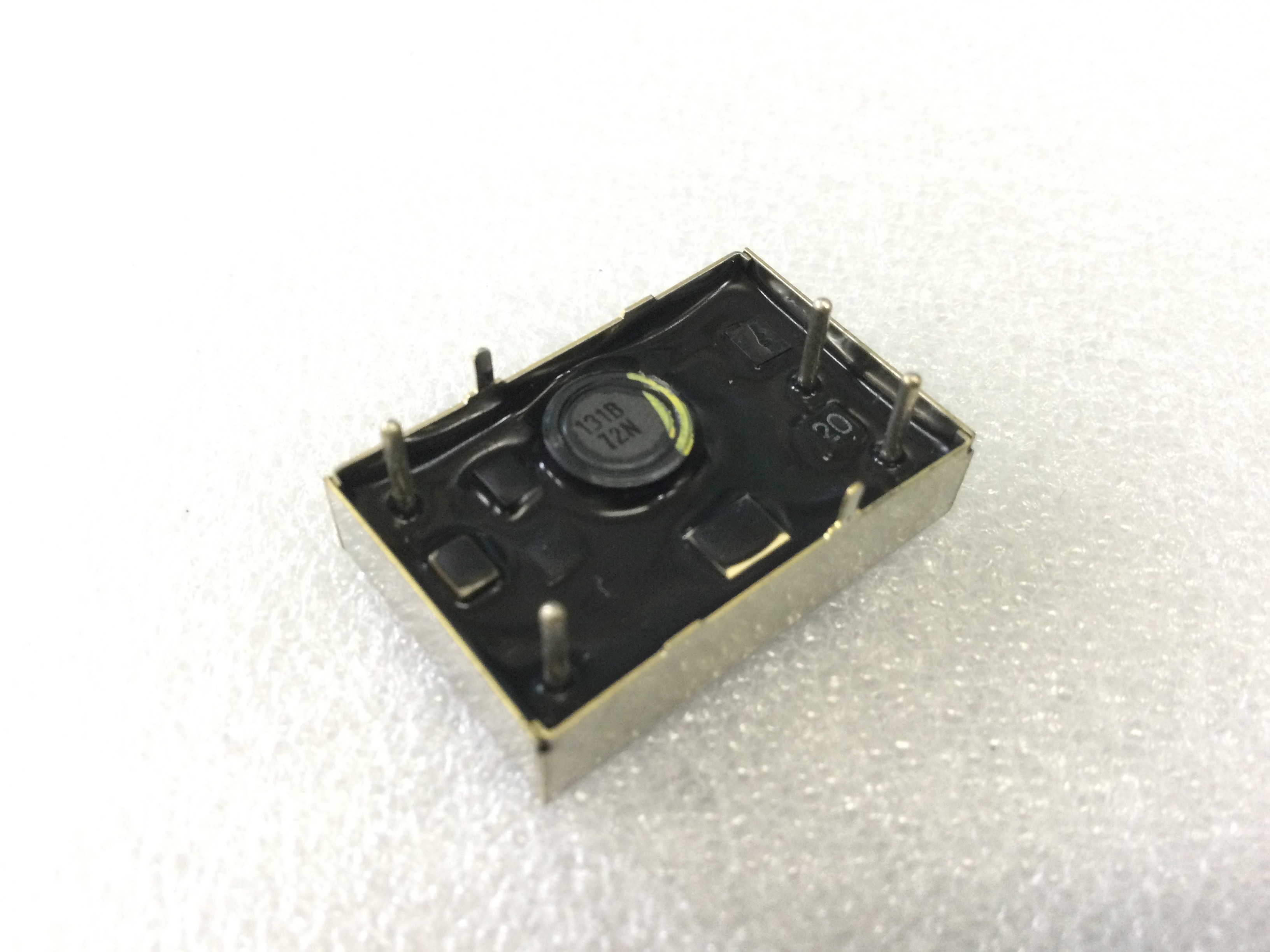 ZUS1R52405