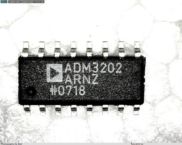 ADM3202ARNZ