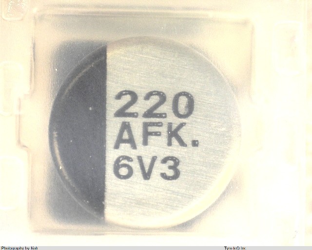 EEEFK1A221P