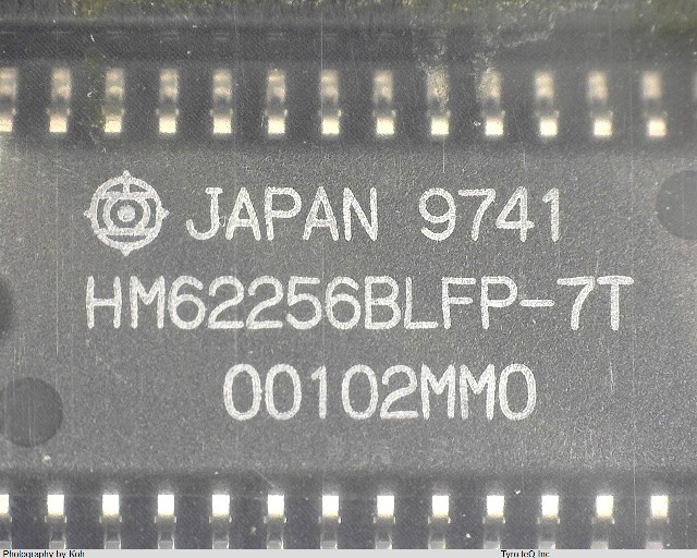 HM62256BLFP-7T